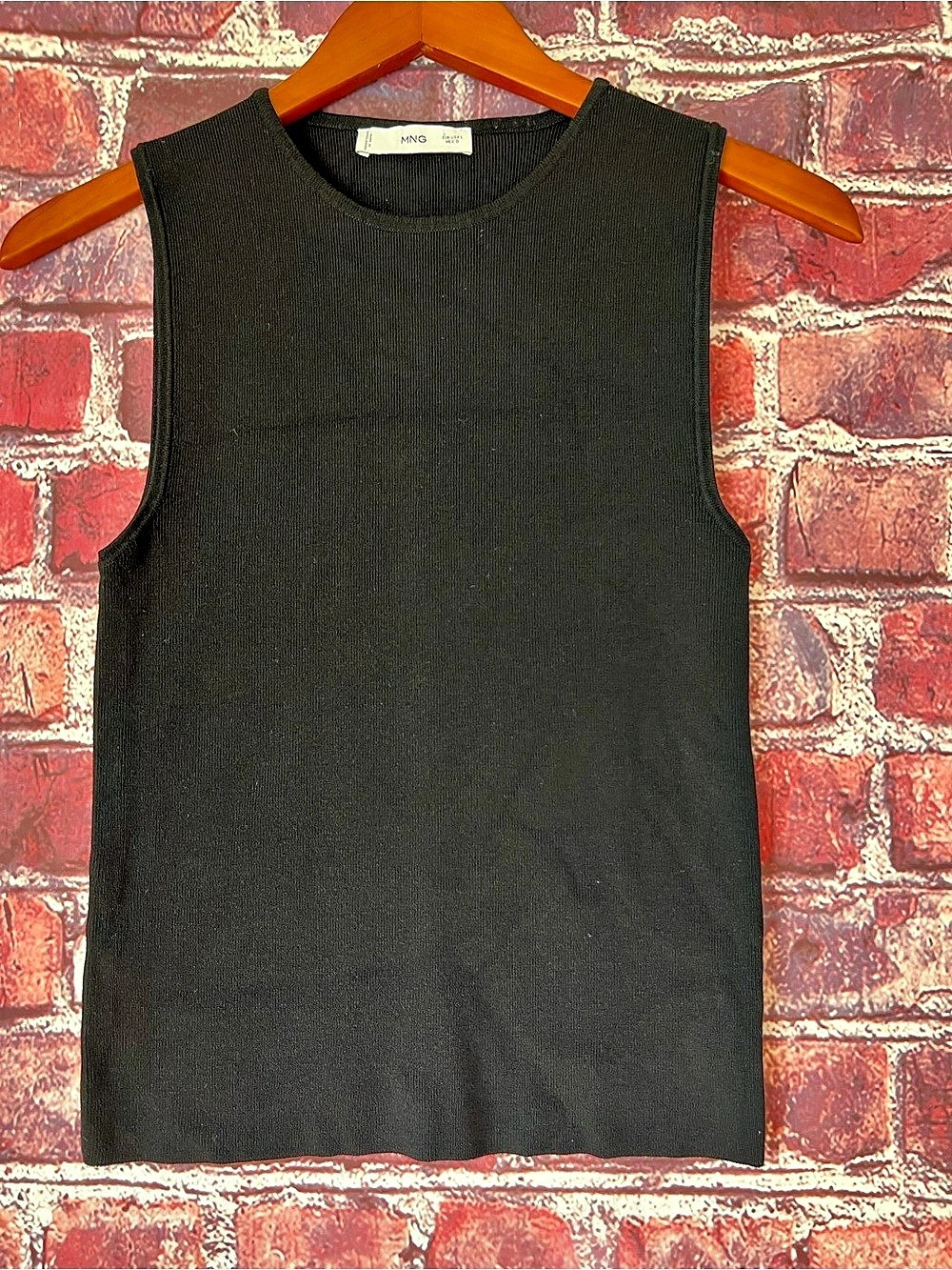 Mango MNG Black Ribbed Sleeveless Knit Shell Crewneck Tank Top L